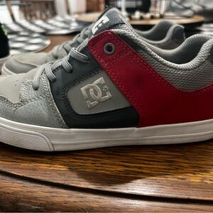 DC boys shoes grey and red great shape only worn a few times size 5